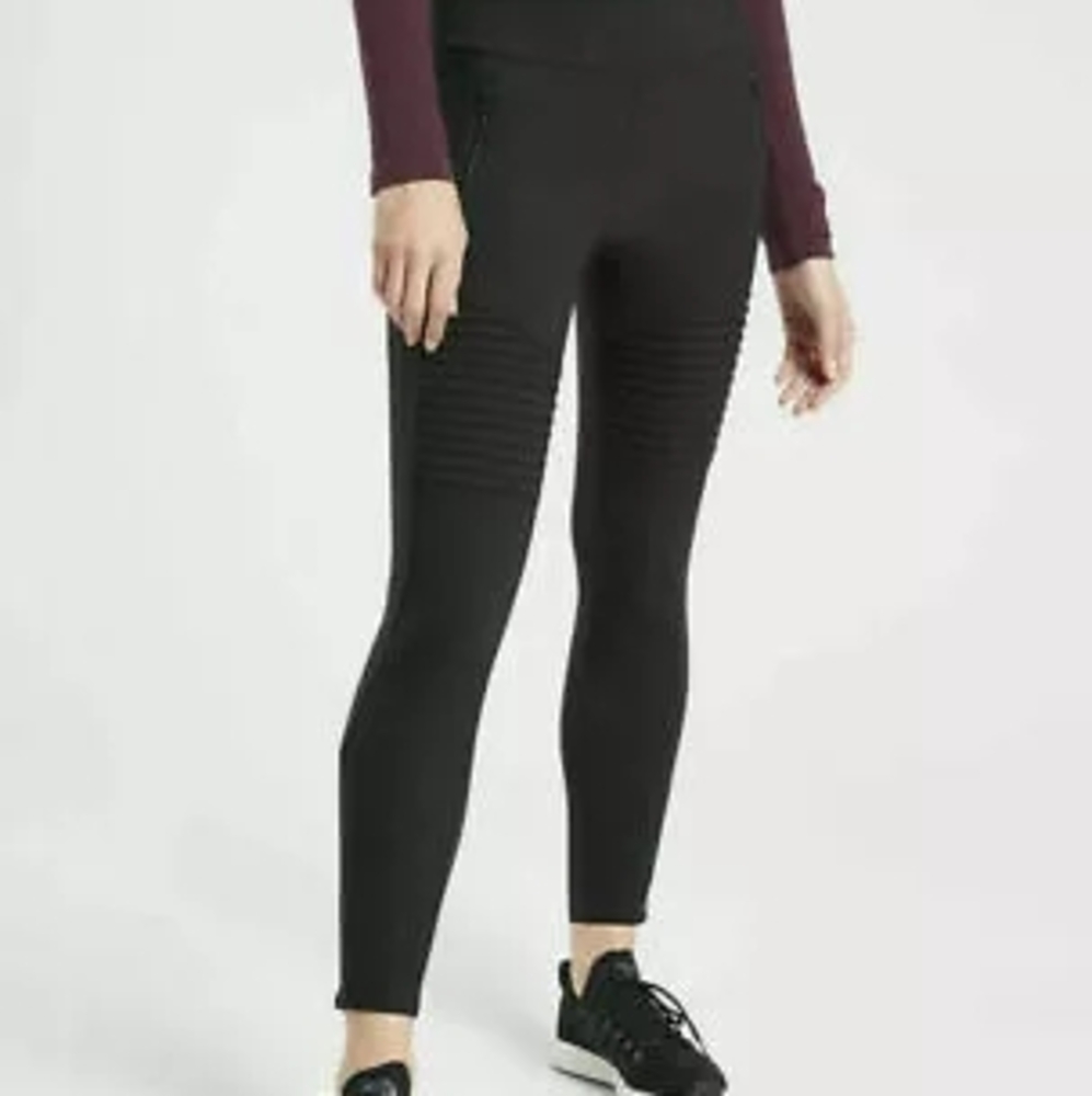Athleta Headlands Hybrid Cargo Moto Leggings, 8 Tall